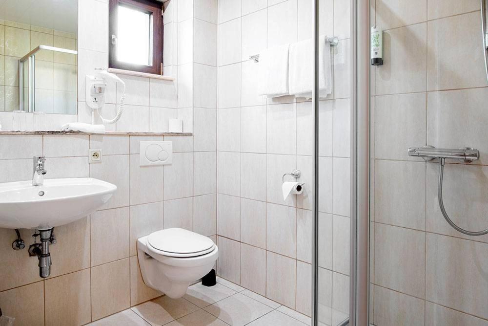 Hotel Zum Buchenberg St. Vith Eksteriør billede